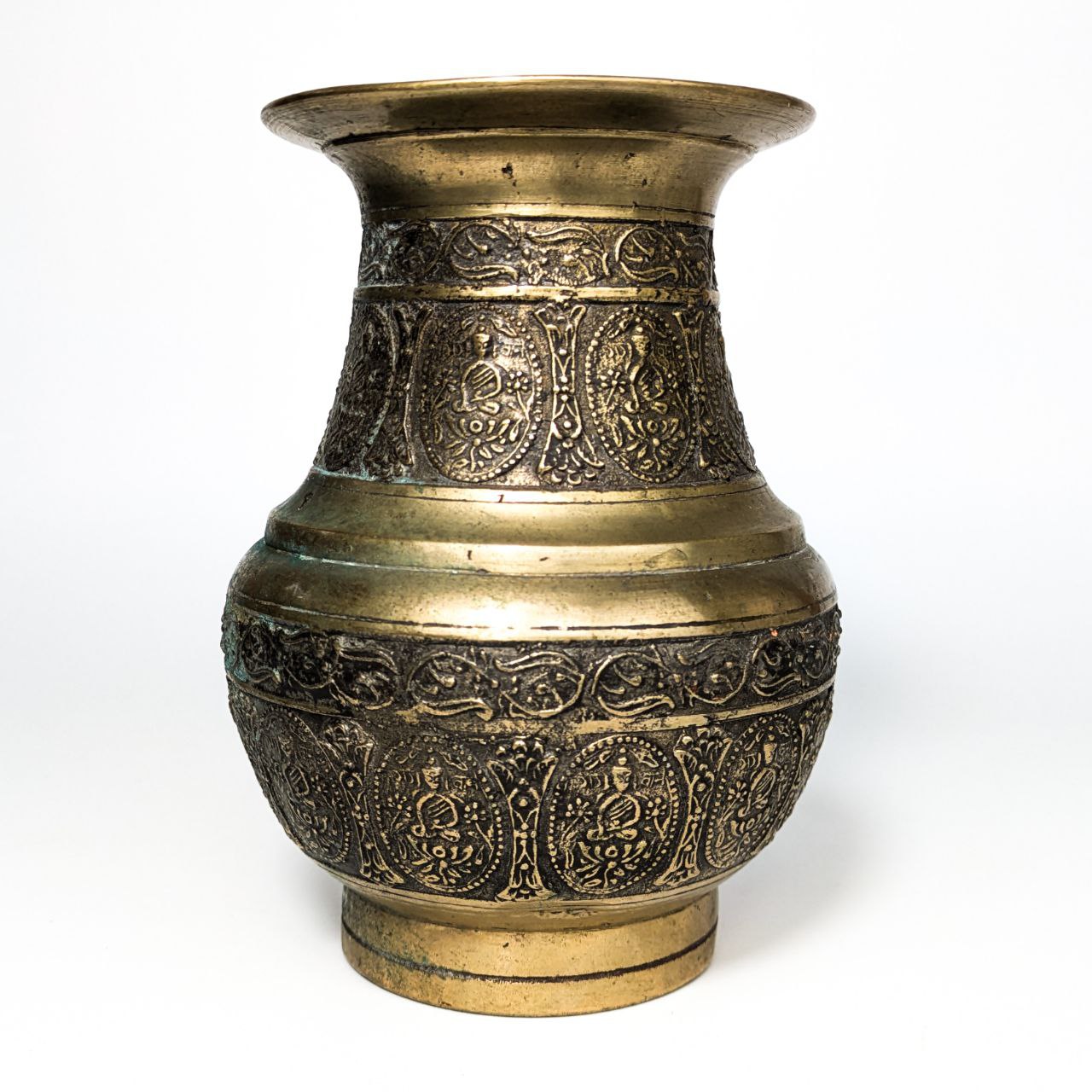 Jarrón Amkhora de bronce, Nepal, c.1900