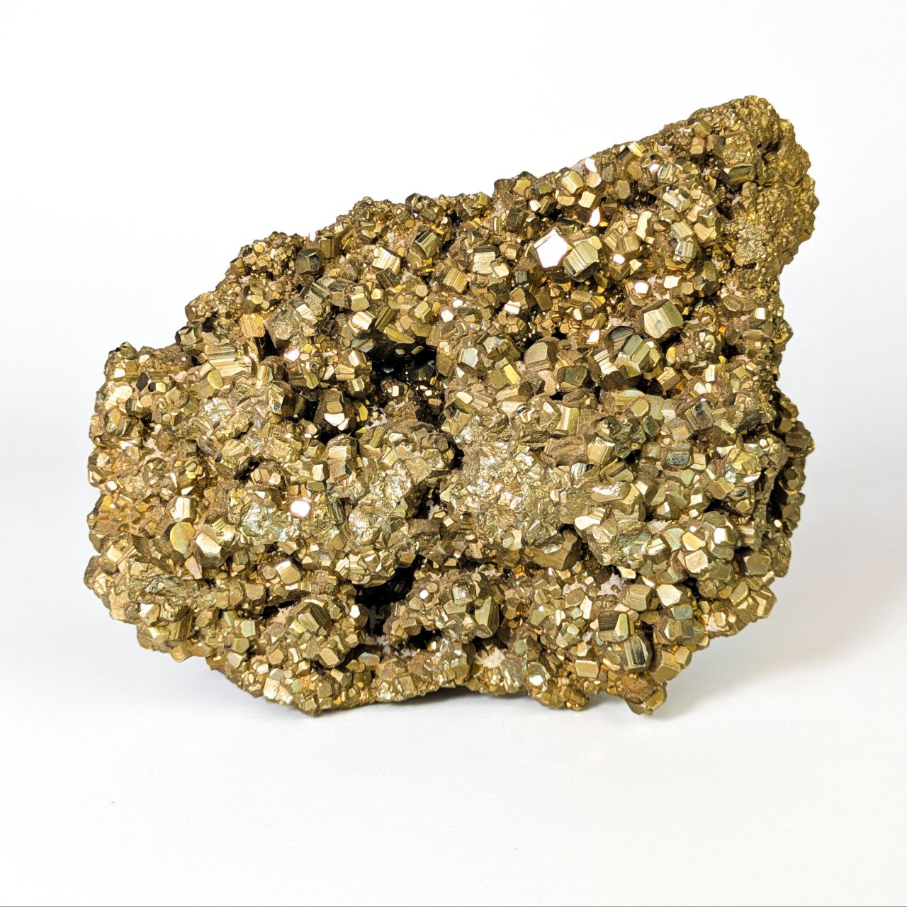 Mineral de Pirita maclada de Huanzala, Perú