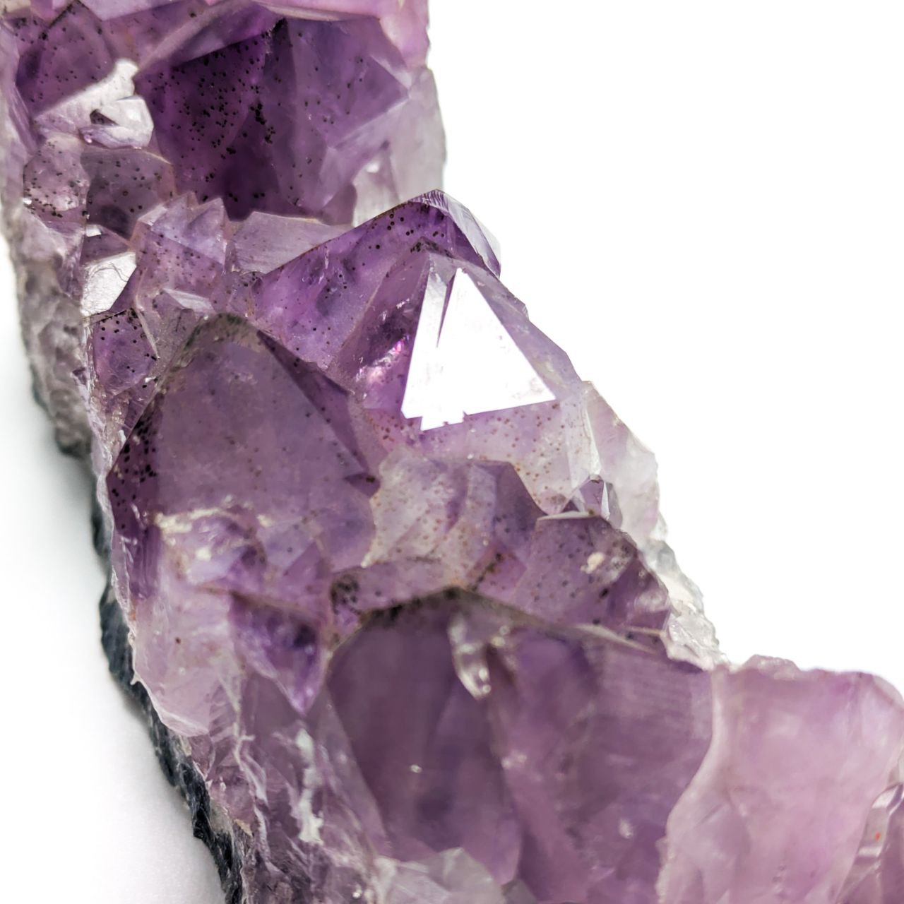 Dos trozos de Geoda de Amatista, Brasil