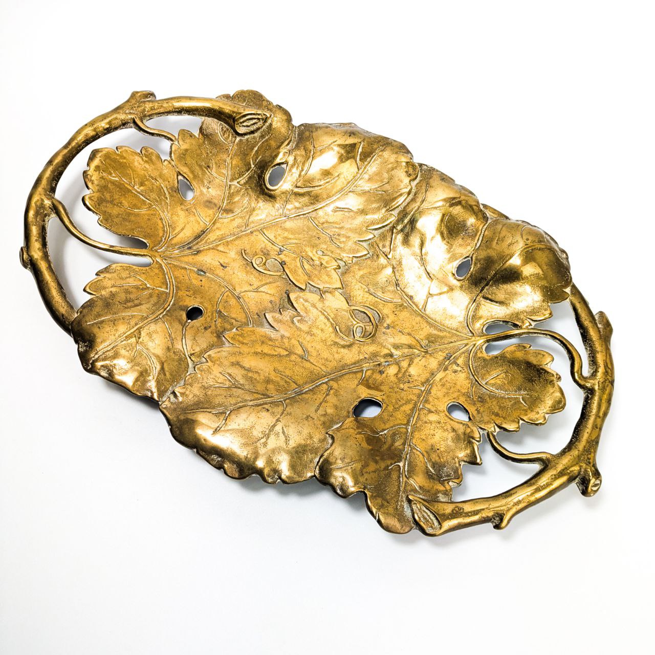 Bandeja frutera de bronce en forma de Hoja de Vid Art Nouveau Francesa c.1900