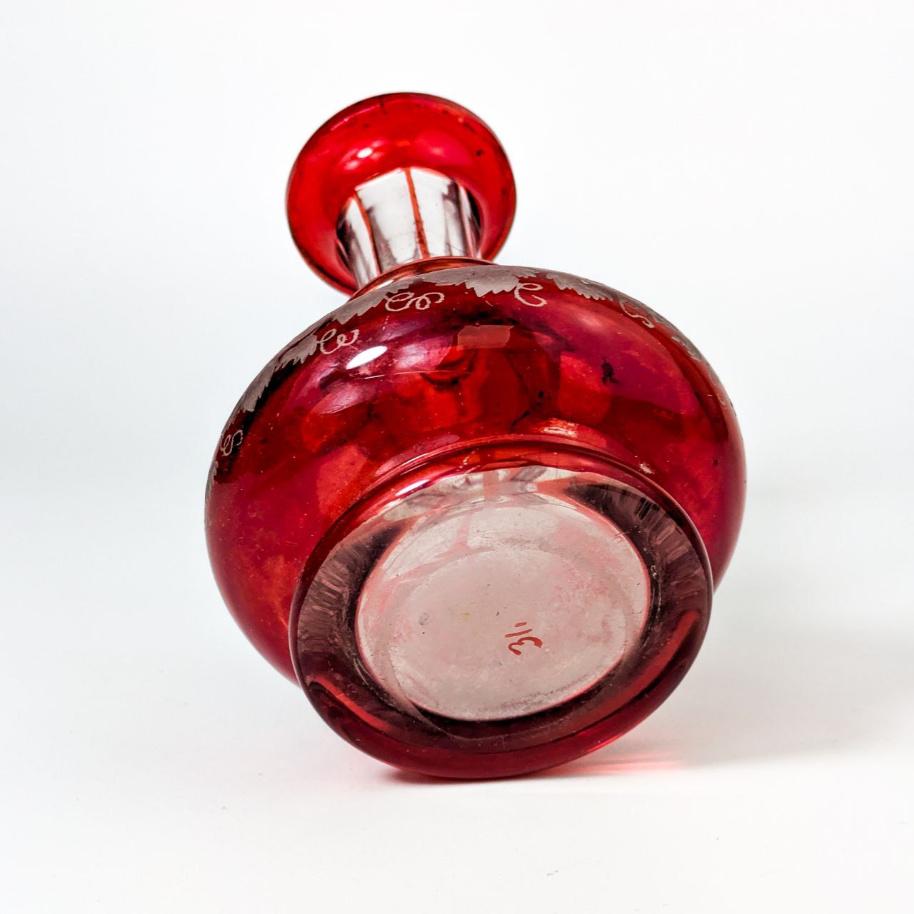 Decantador de Vidrio de Rubi de Bohemia c.1900