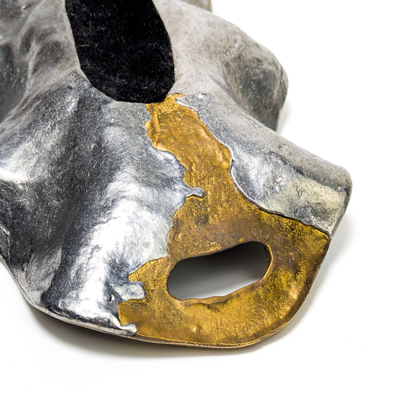 Vaciabolsillos Brutalista atribuído a David Marshall c.1980