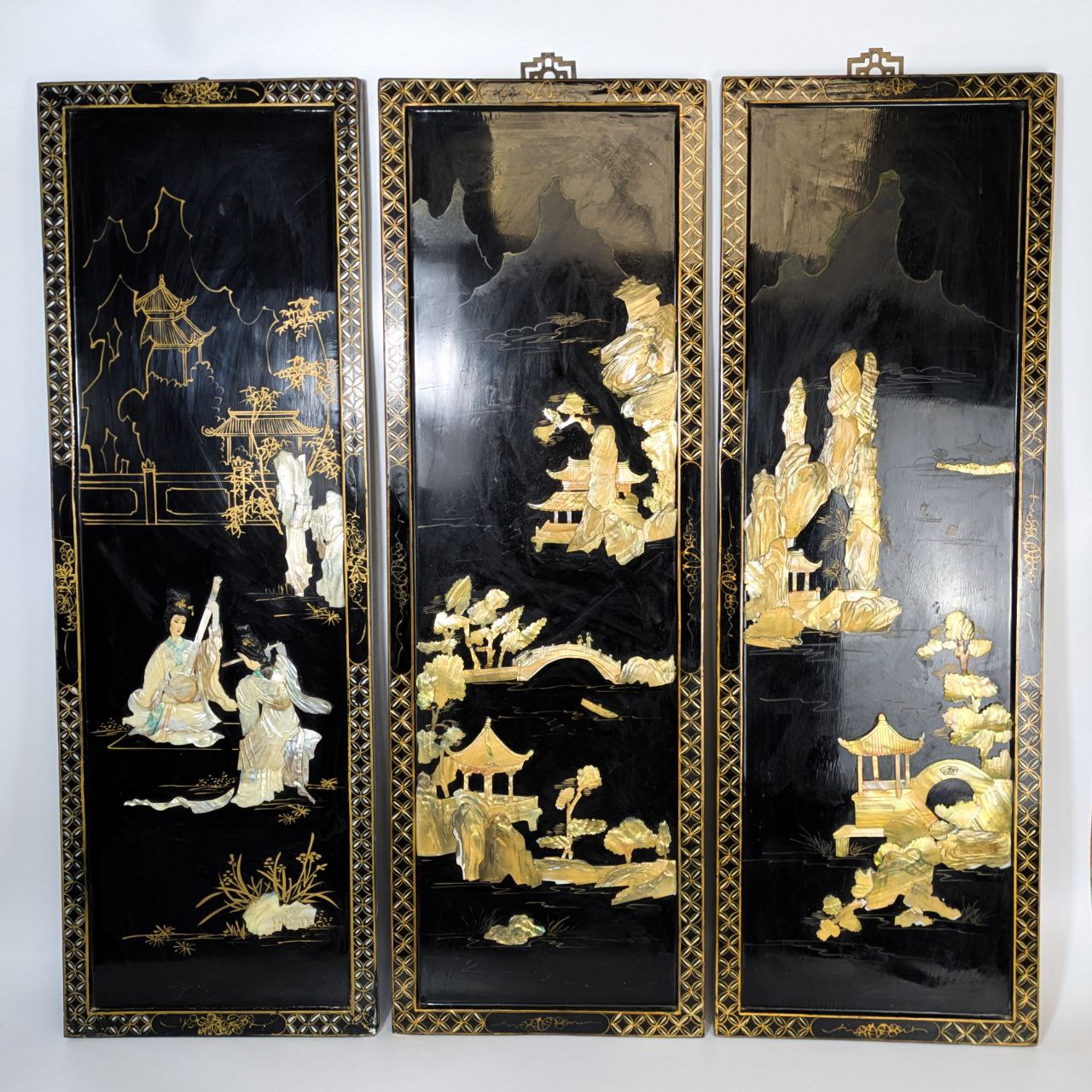 Conjunto 3 Paneles Chinos laca negra y madreperla c.1970