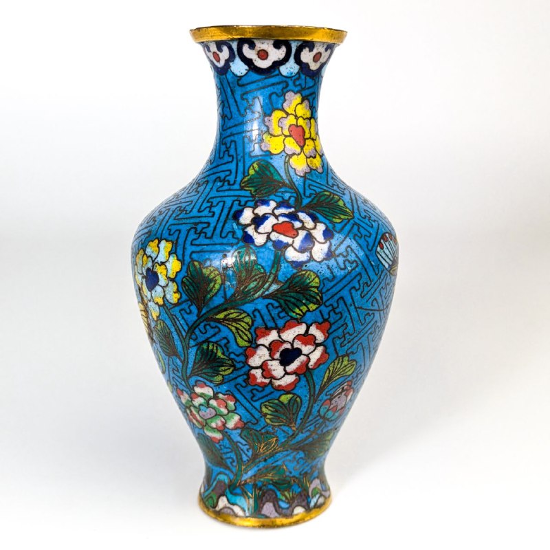 Jarrón Chino de Cloisonné Azul, Primera Republica de China (1911-1949)