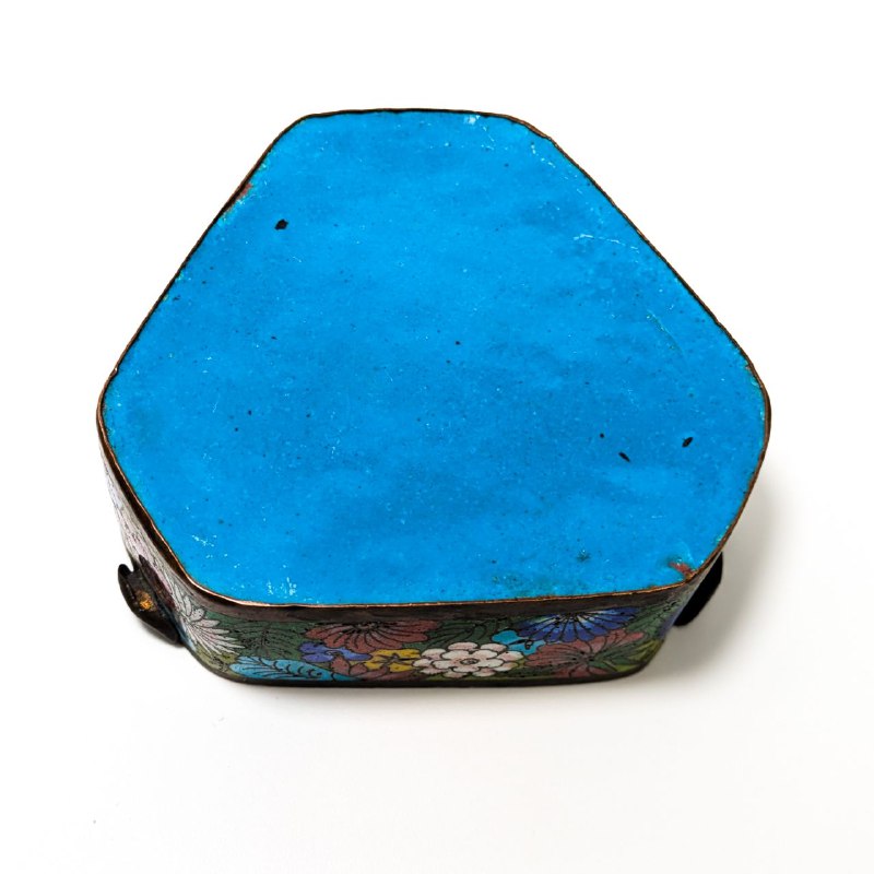 Cenicero Chino de Esmalte Cloisonné Primera República de China (1911-1949)