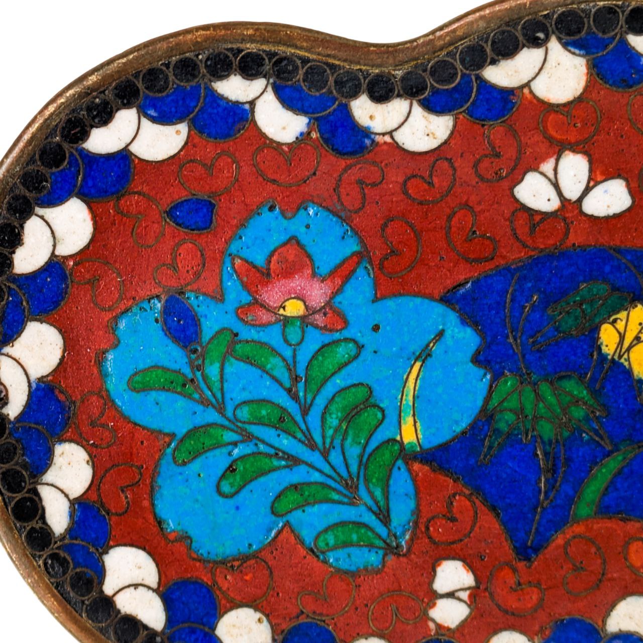 Platito Chino de Cloisonne periodo Primera República (1911-1949)