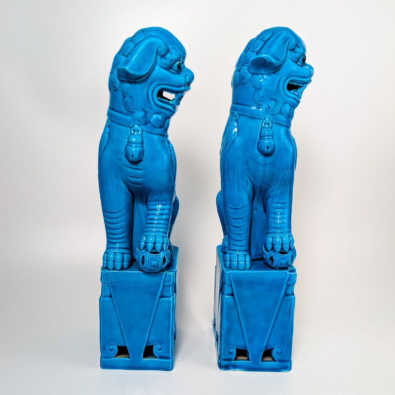 Pareja de Perros machos Foo Chinos c.1950