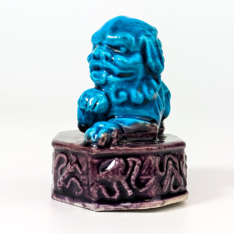 Perrito Foo Tumbado c.1970