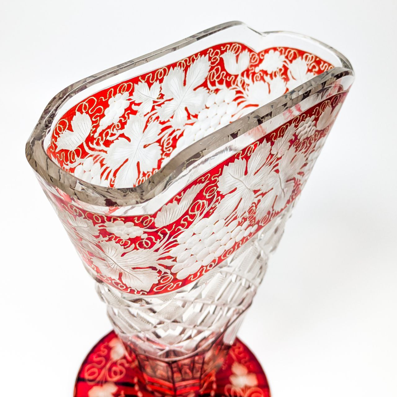 Jarrón de cristal de bohemia tallado s.XIX