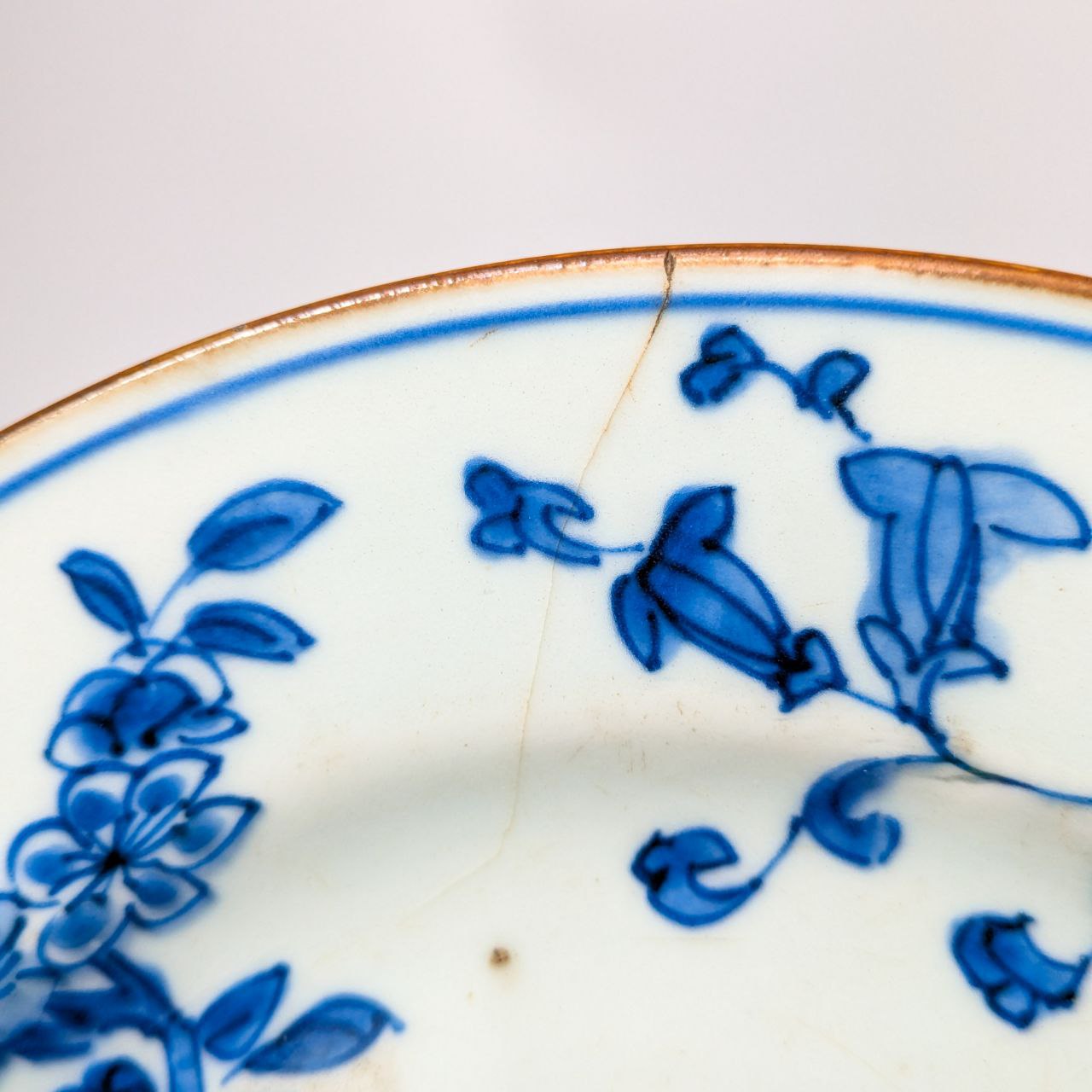 Plato Chino Compania de las Indias periodo Kangxi (1661-1722)