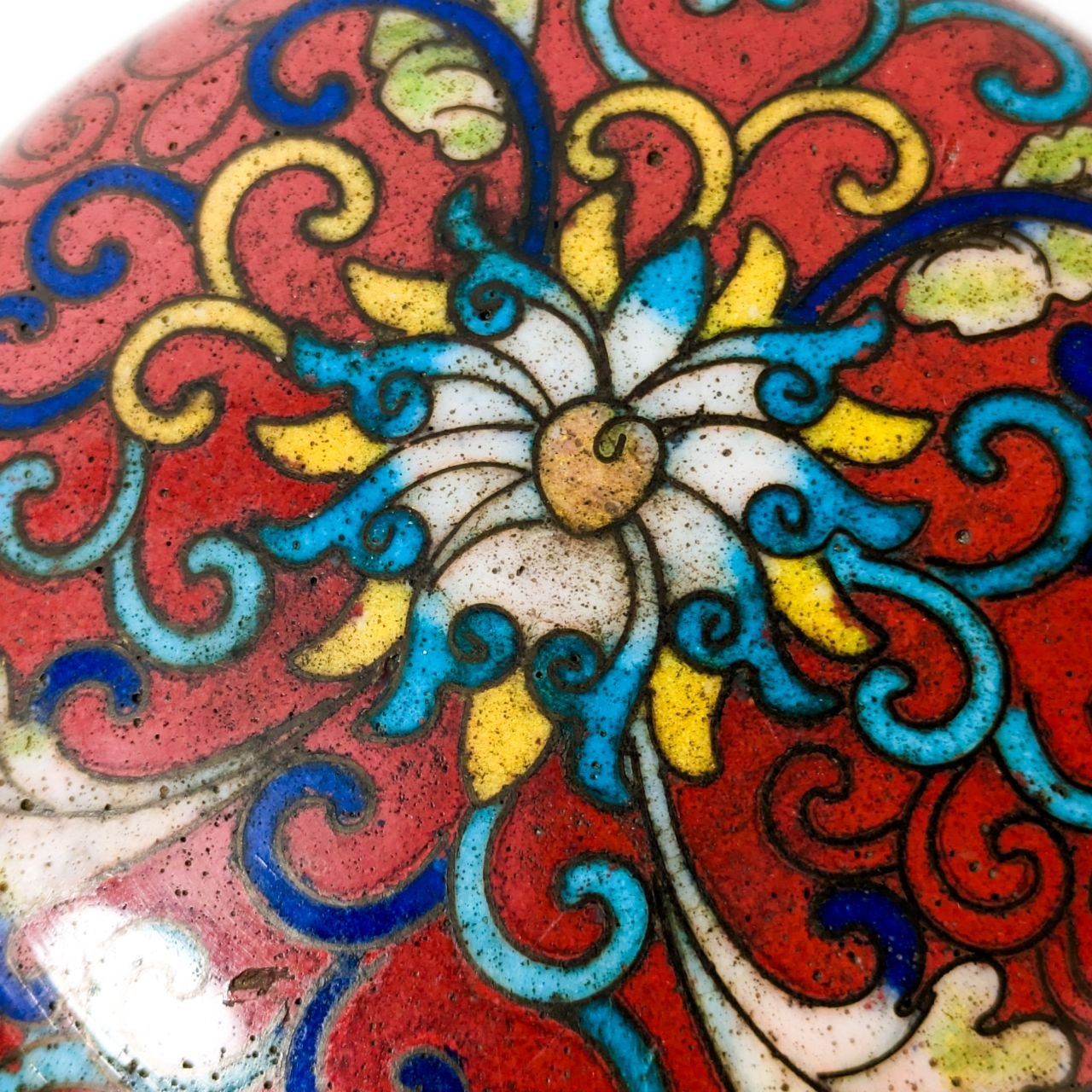 Caja de Cloisonné Chino Periodo Primera República China (1911-1949)