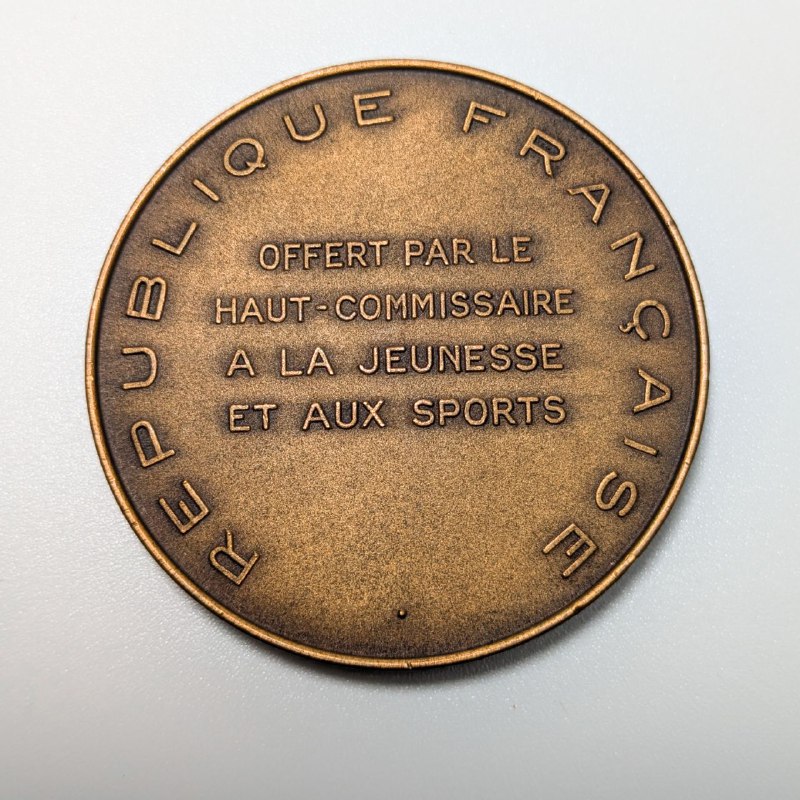 LOTE000337_02-1.jpg Medalla Francesa Haut Comissariat a la Jeunesse & Aux sports