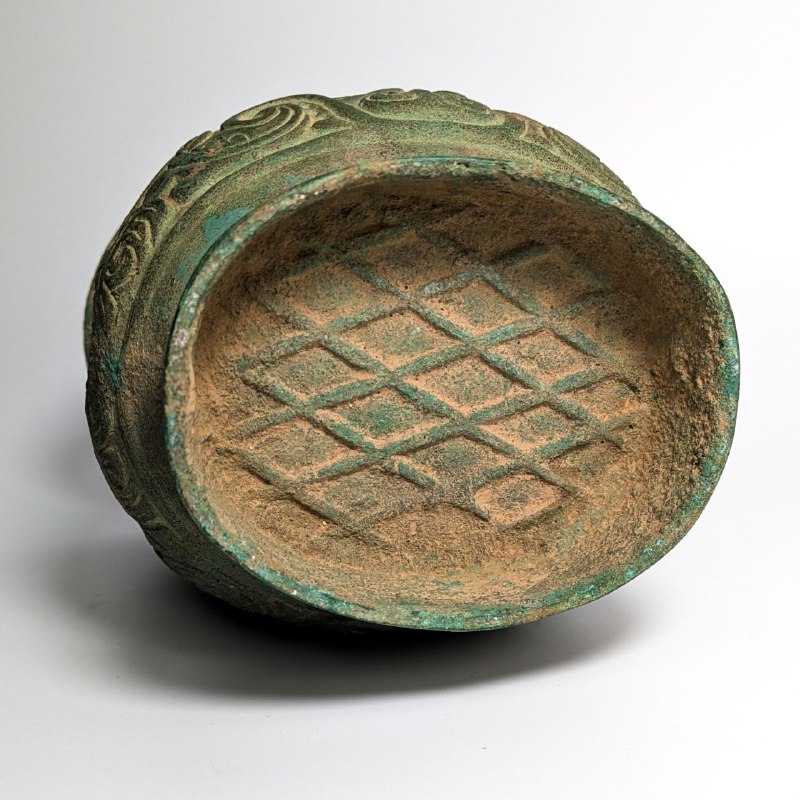 Jarrón de Bronce estilo Arcaico Chino con taotie c.1950