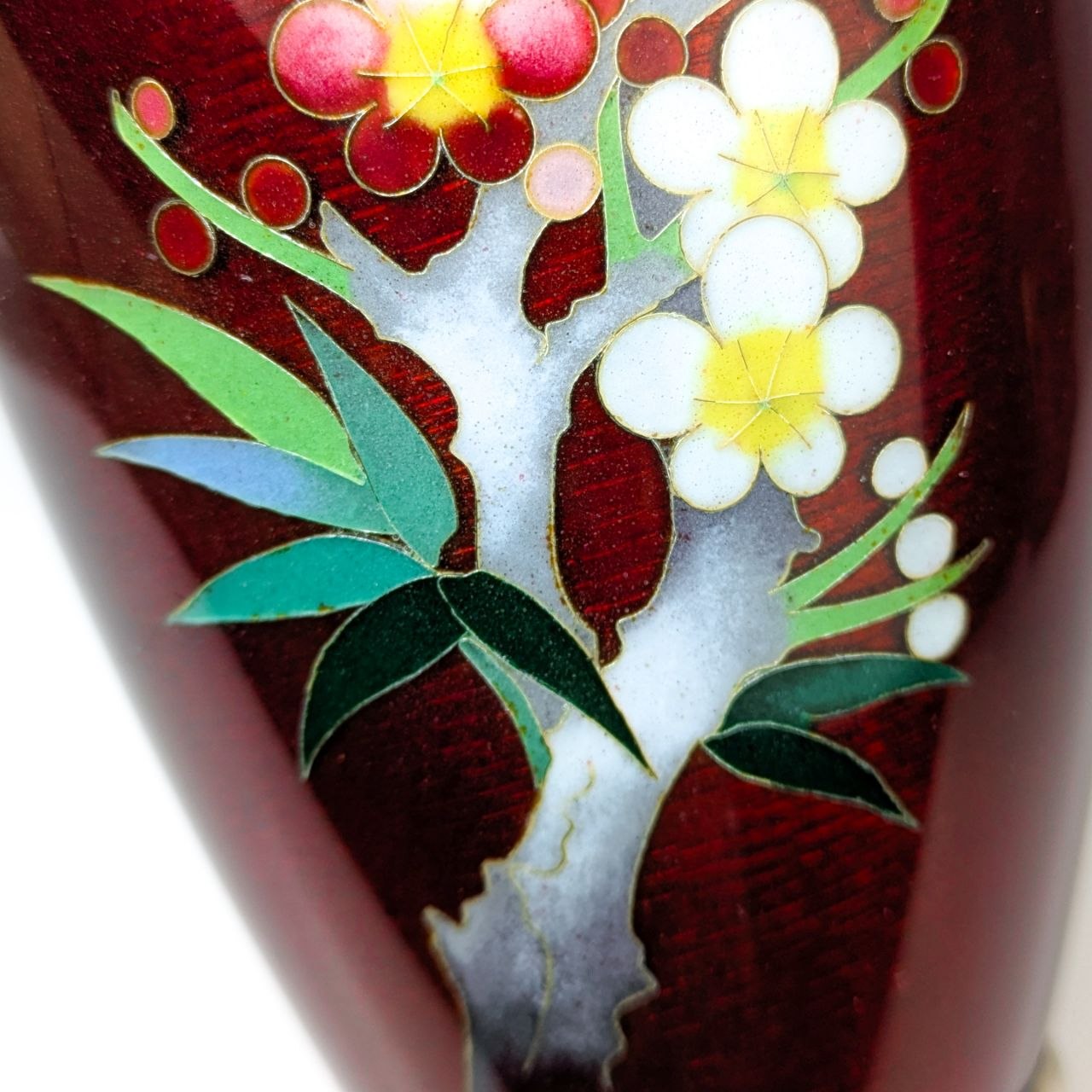 Jarrón de Cloisonné Ginbari Compañía Ando, Japón c.1920