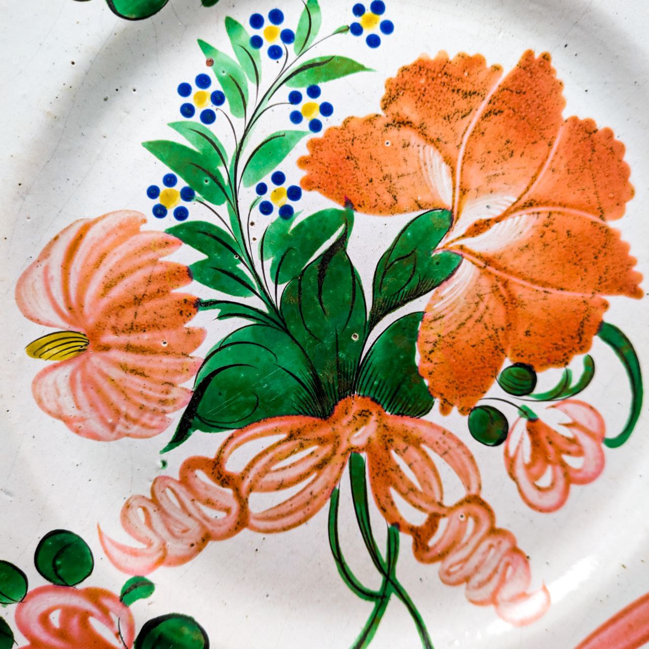 Plato de Cerámica de Les Islettes, Lorena Francia c.1780