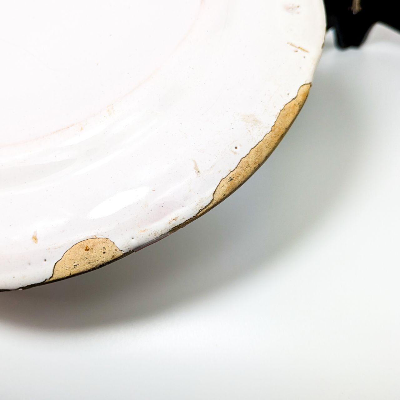 Plato de Cerámica de Les Islettes, Lorena Francia c.1780