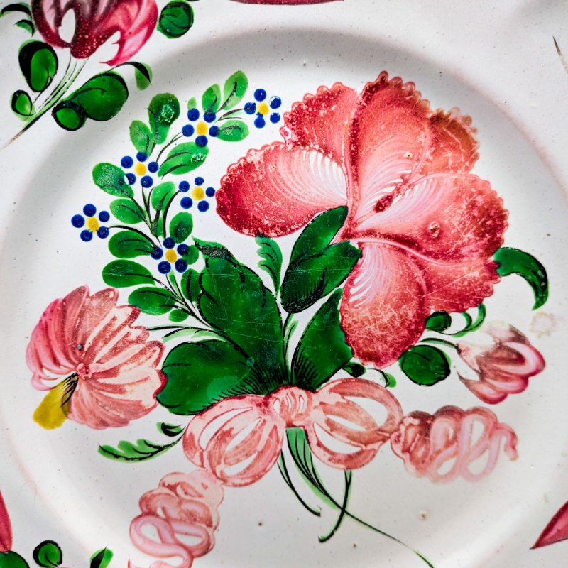 Plato de Cerámica de Les Islettes, Lorena Francia c.1780