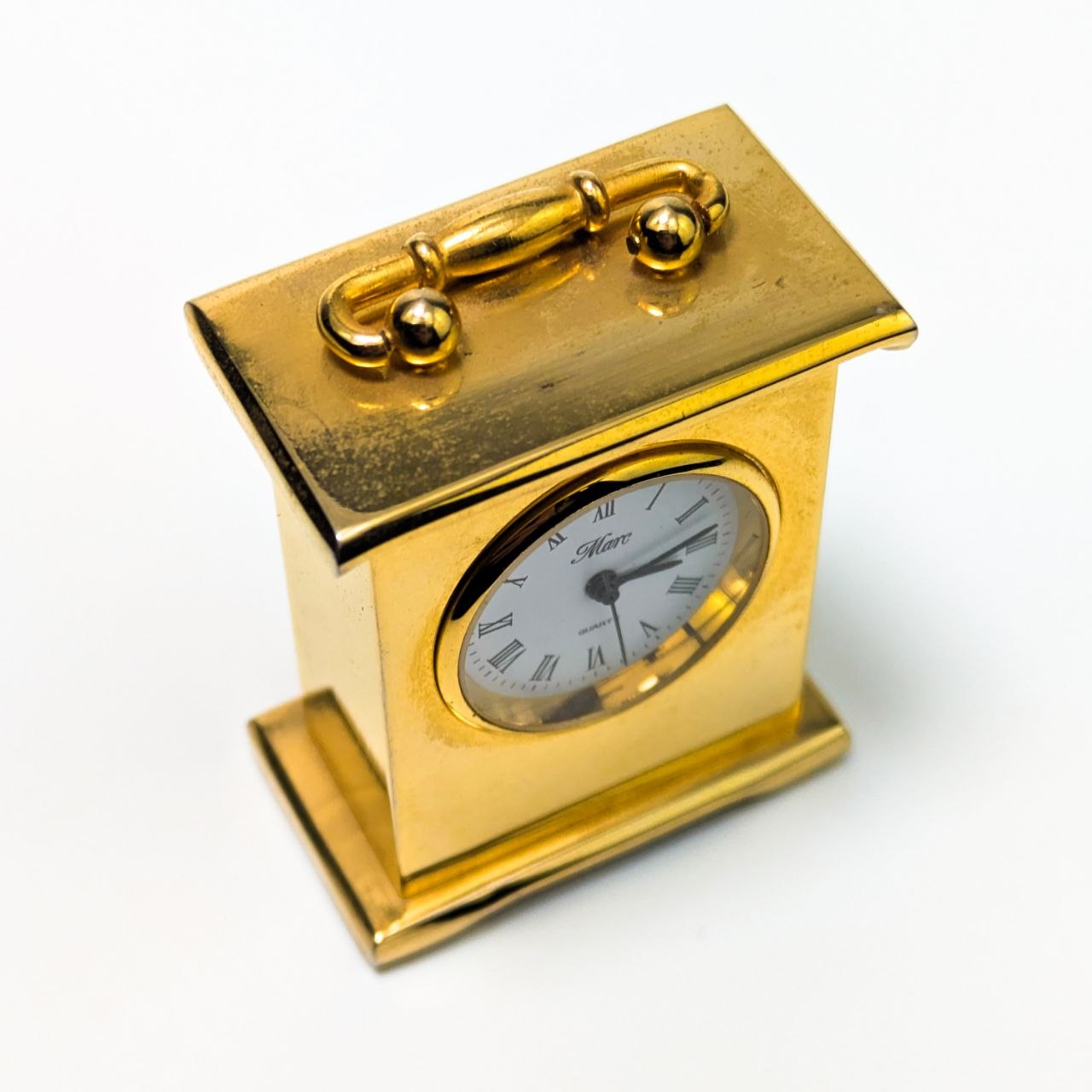 LOTE000391_03-1.jpg Pequeño Reloj Miniatura Dorado "Marc"