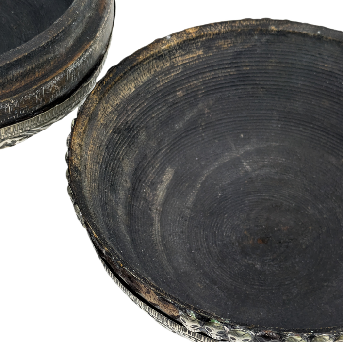 Cuenco budista ceremonial para Tsampa con plata, Tibet c.1880