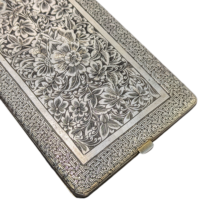 Pitillera de Plata 170g burilada, Iran, c.1943