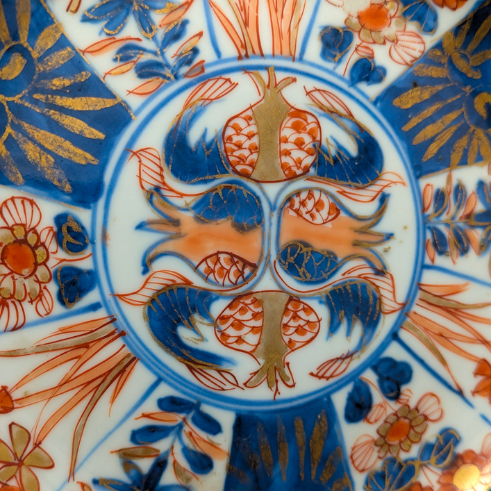 Plato Imari, China, Dinastía Qing, Periodo Kangxi (1662-1722)