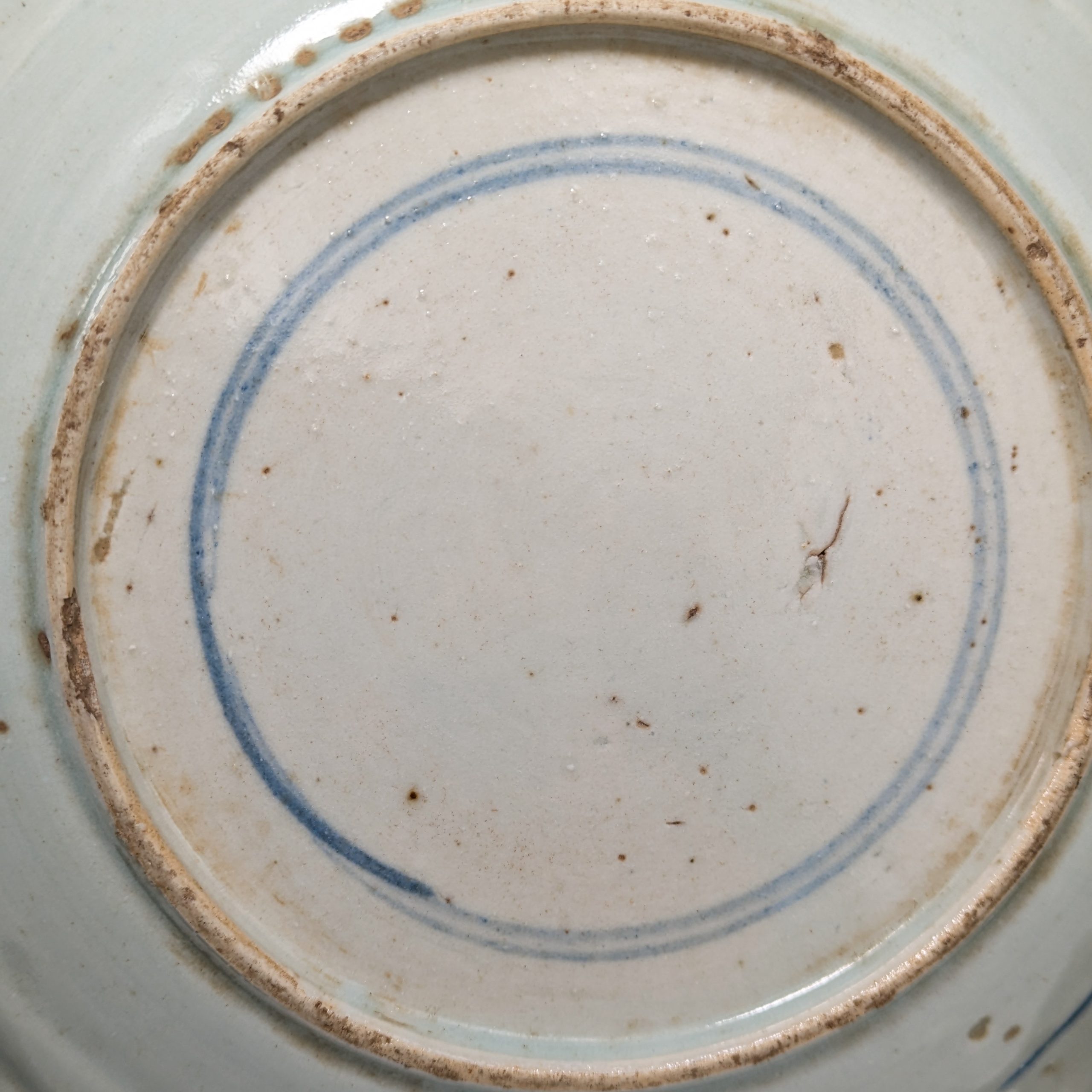 Plato Azul y Blanco, China, Dinastía Qing, Periodo Kangxi (1662-1722)