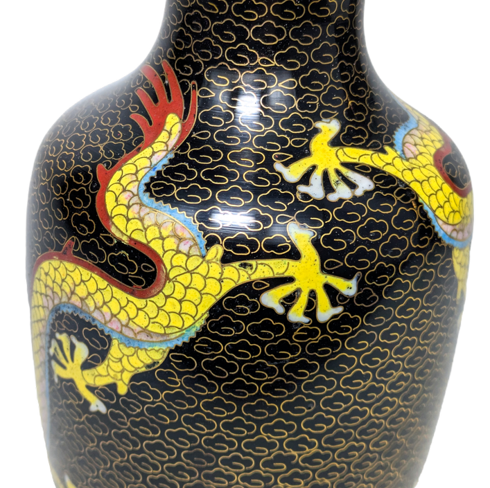 Jarrón de Cloisonné con dragones, China, República Popular China c.1970