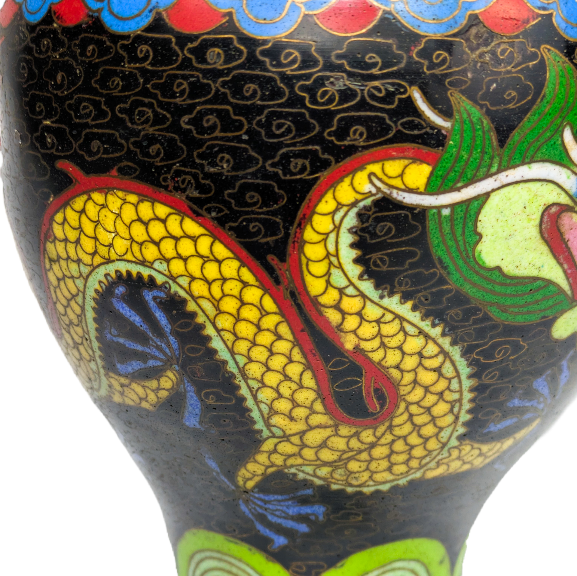 Jarrón de Cloisonné con dragones, China, Primera República China (1911-1949)