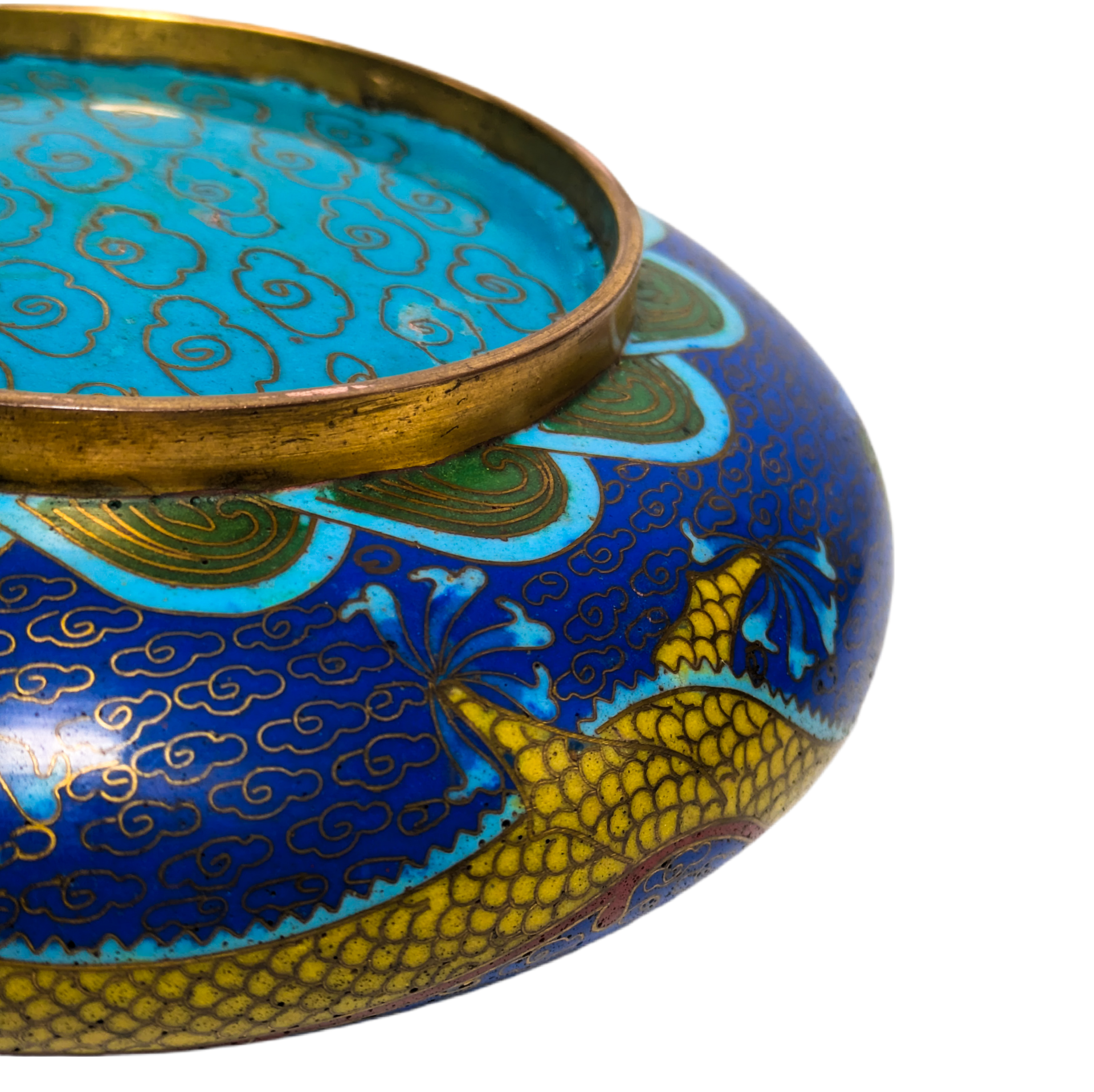 LOTE000421_08.png Cuenco Incensario cloisonné dragones, China, Primera República China (1911-1949)