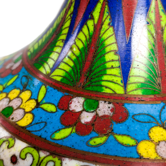 Jarrón de Cloisonné dragones, China, Primera República China (1911-1949)