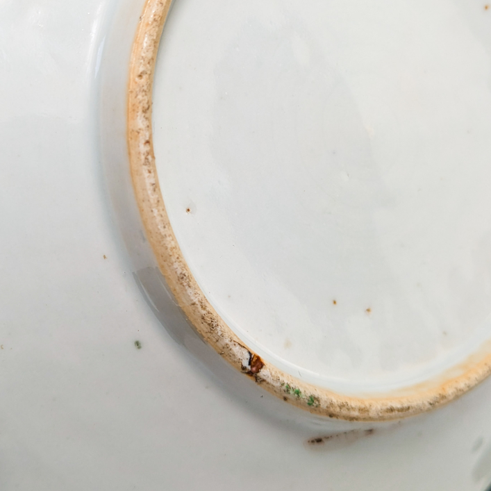 Plato Rose medallion Cantonés, China, Periodo Tongzhi (1861-1875)