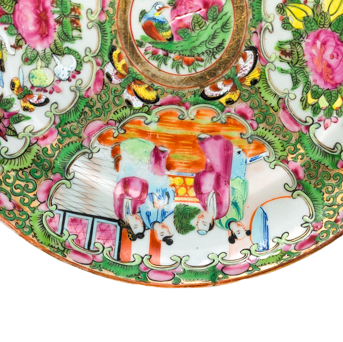 Plato Rose medallion Cantonés, China, Periodo Tongzhi (1861-1875)