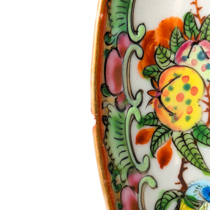 Plato Rose medallion Cantonés, China, Periodo Tongzhi (1861-1875)
