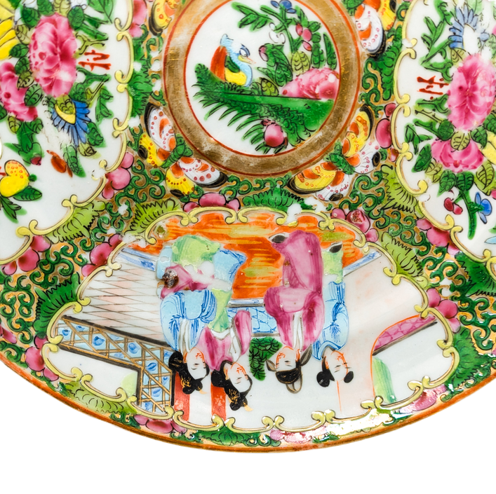 Plato Rose medallion Cantonés, China, Periodo Tongzhi (1861-1875)
