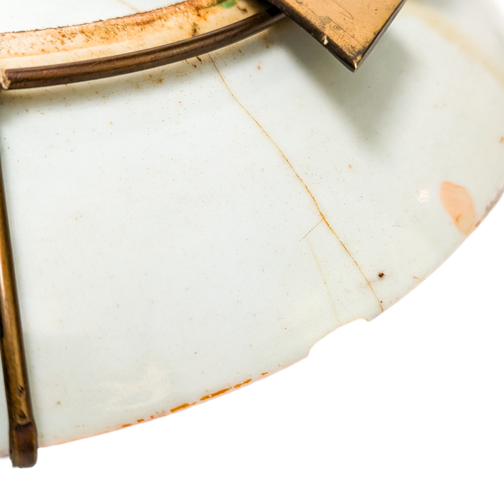 Plato Rose medallion Cantonés, China, Periodo Tongzhi (1861-1875)