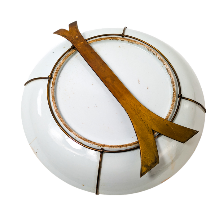 Plato Grande Rose medallion Cantonés, China, Periodo Tongzhi (1861-1875)