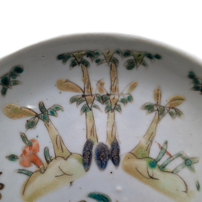 Platito Famille Rose Cantonés, China, Periodo Tongzhi (1861-1875)