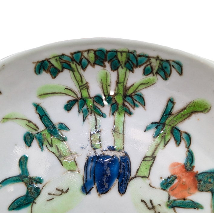 Platito Famille Rose Cantonés, China, Periodo Guangxu (1875-1908)