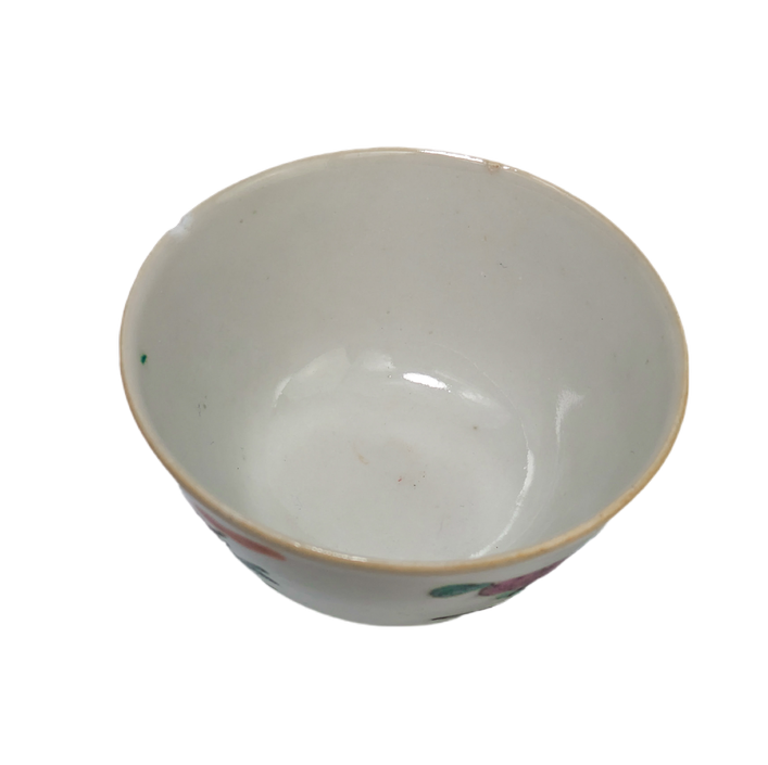 Copa Famille Rose Cantonés, China, Periodo Tongzhi (1861-1875)