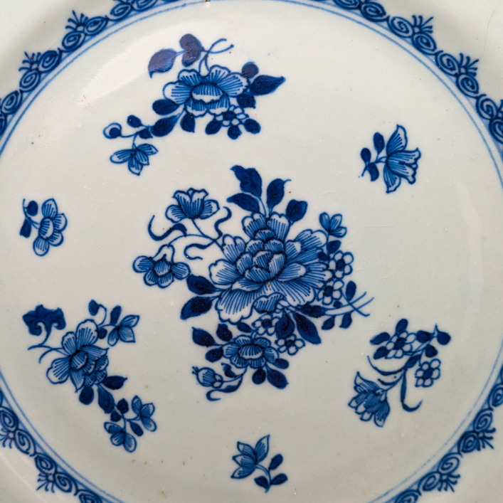 Plato Chino azul y blanco, Periodo Qianlong (1736-1795)