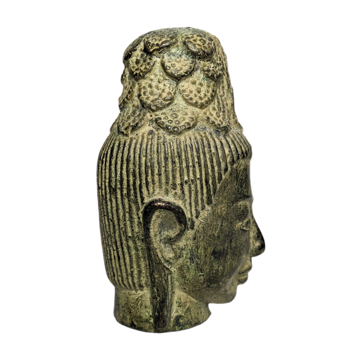 Cabeza de bronce de Avalokiteshvara, Camboya