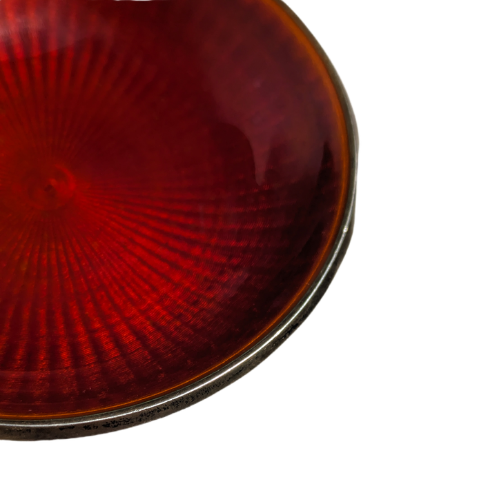 Recipiente plata David Andersen con esmalte Guilloché Rojo, Noruega