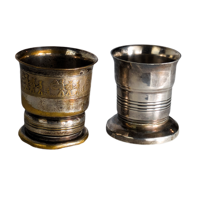 Pareja de Vasos Franceses Bañados en Plata c.1900