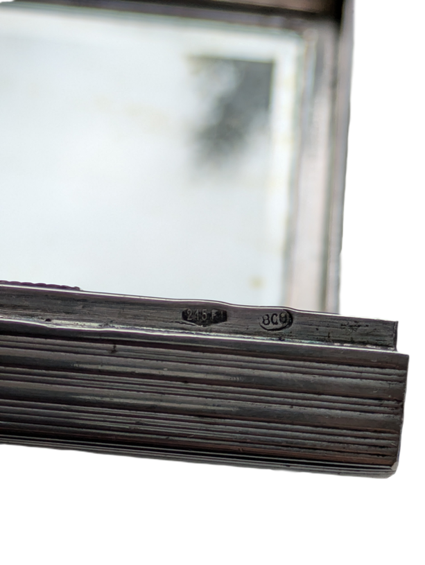 Caja polvera para maquillaje de plata 800