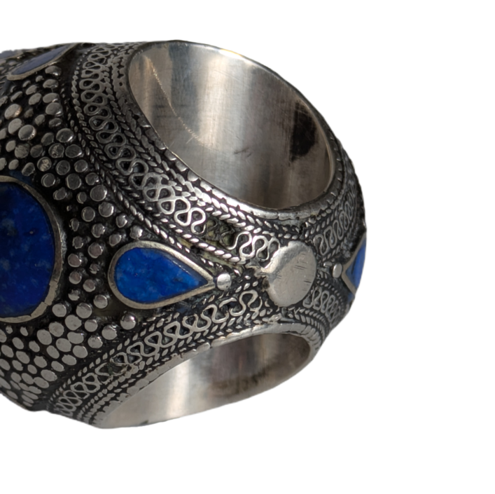 Anillo de Plata y lapislázuli tribal Kuchi, Afganistán