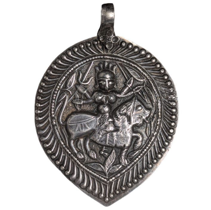 Colgante Amuleto Hindú Diosa Durga, Rajasthan, India c.1900