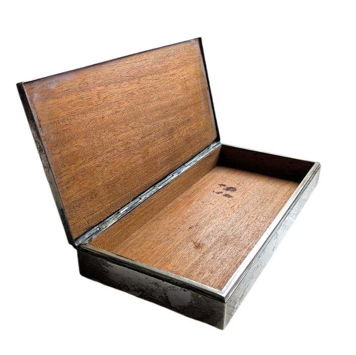 LOTE000583_03-1.png Caja purera de plata de ley esmaltada Masriera y Carreras 518g