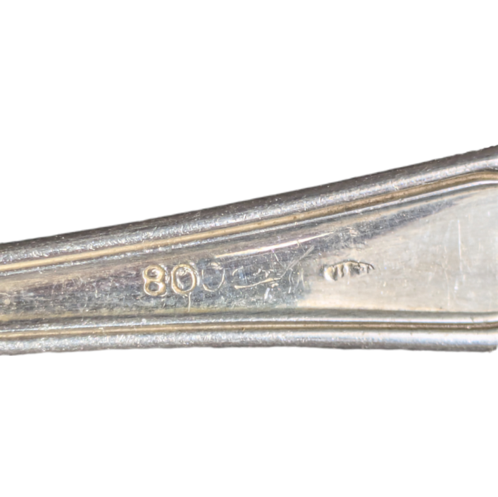 LOTE000596_04-1.png Conjunto 5 cucharas de postre de plata 75g