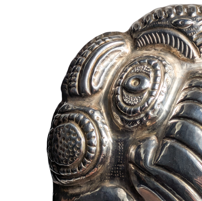 Máscara de plata repujada posiblemente virreinal Perú  s.XVIII - XIX