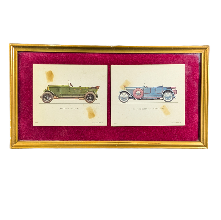 LOTE000616_03-1.png Pareja de Cuadros con impresiones de coches clásicos